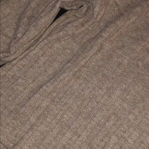 Forever 21 Cropped Sweater Top